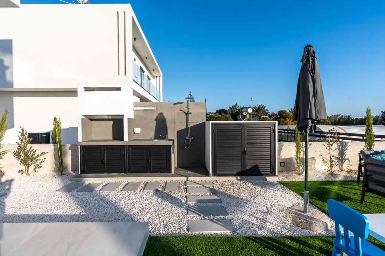 Tsiolakki Homes Luxury Villas Protaras Exteriör bild